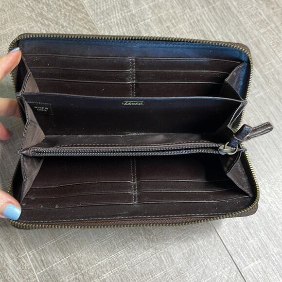 COACH Women’s Brown Leather Zip Around Wallet - Picture 10 of 13